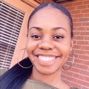 Meet your Posher, Jaceline